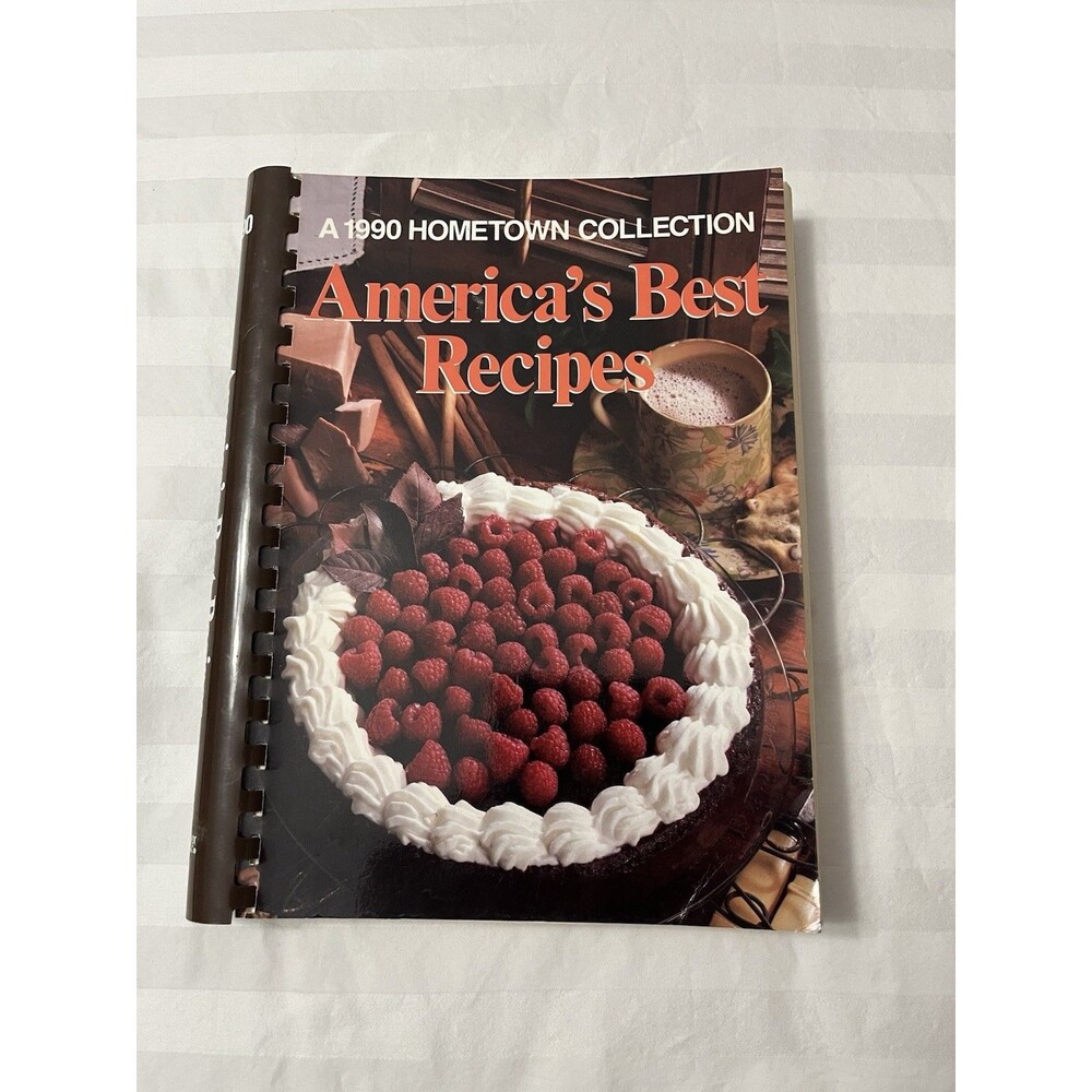 America's Best Recipes : A 1990 Hometown Collection Oxmoor House